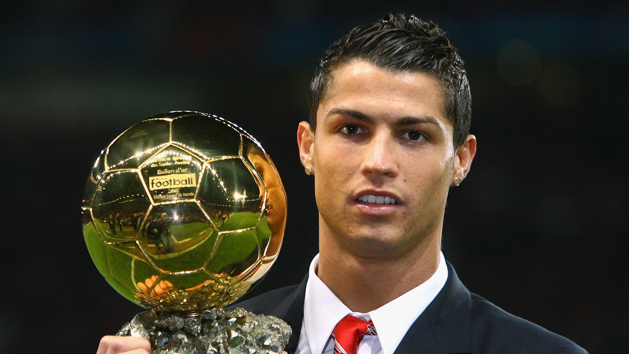 “新都福乐球:决赛阶段选手激烈争锋”